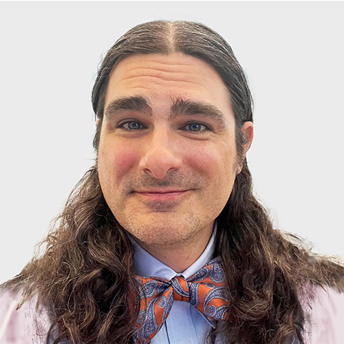 Christopher Miller headshot