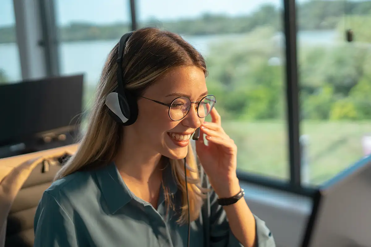 smiling call center agent
