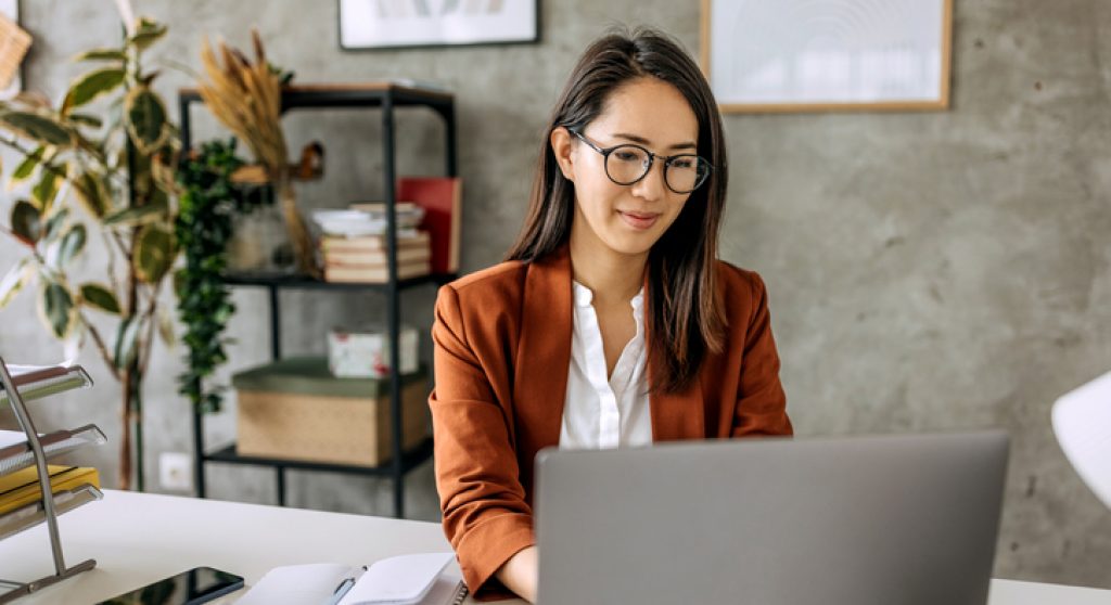 Businesswoman working from home office